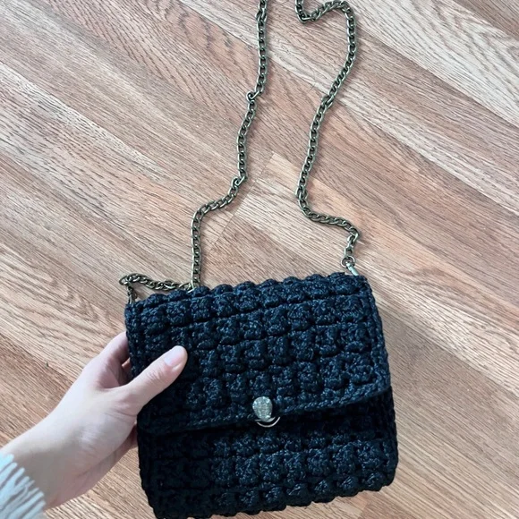 Handmade Black Crochet Shoulder chain bag Greek designer for vacations European - Picture 1 of 3
